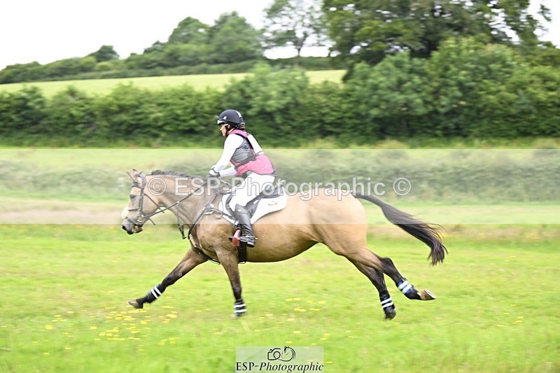 240630-112625-00258 - 102-Emily_Dobson-Silverlinings_Aphrodite