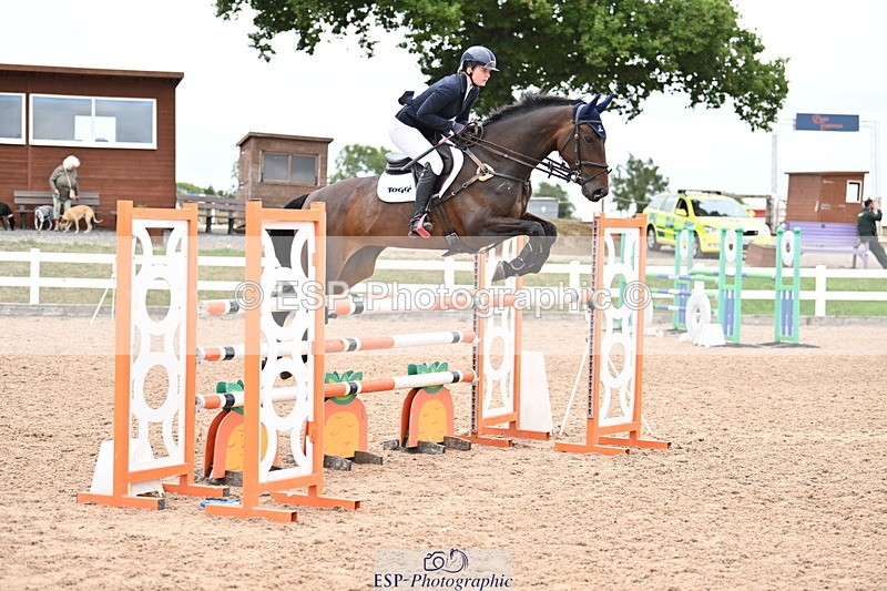 250820B-134548-00790 - Cls 6 Foxhunter and 1.20m Open
