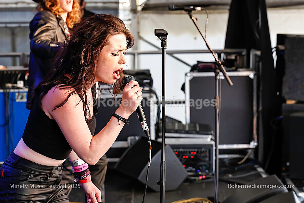 _MGL7258 - MINETY 2025