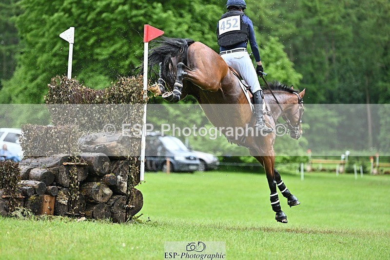 240526-141247-23827 - 449-REDFIELD_FYRE-Cassie_Sanger