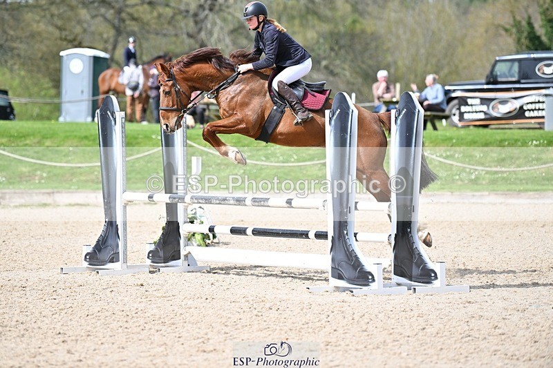 240413-144320-01589 - Cls 7+8 90cm Start to 3pm