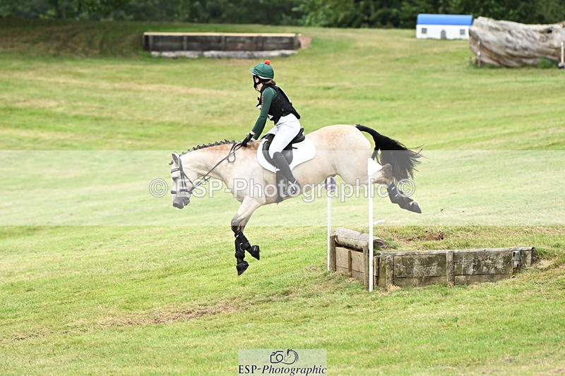 240825X-164701-37355 - 80cm XC 16.30 to 17.30