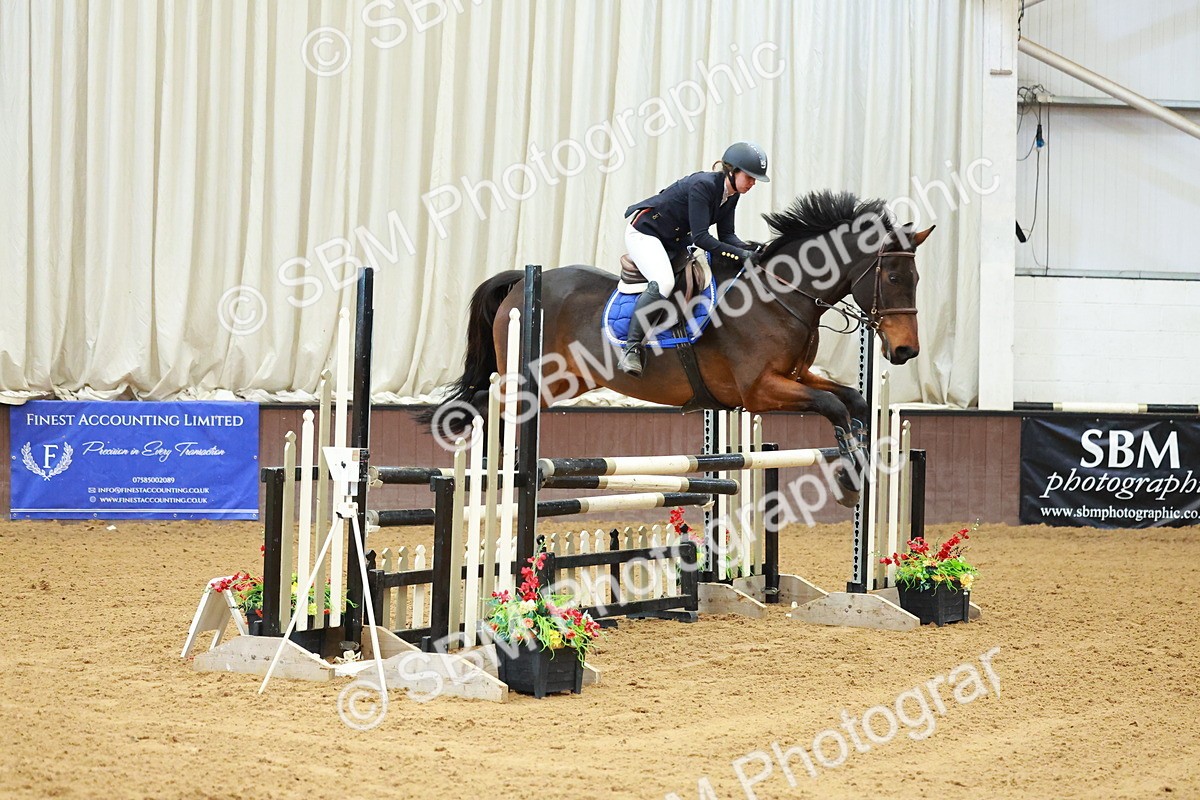 SBM_007043 - Class 19 - Senior Newcomers 1.10m