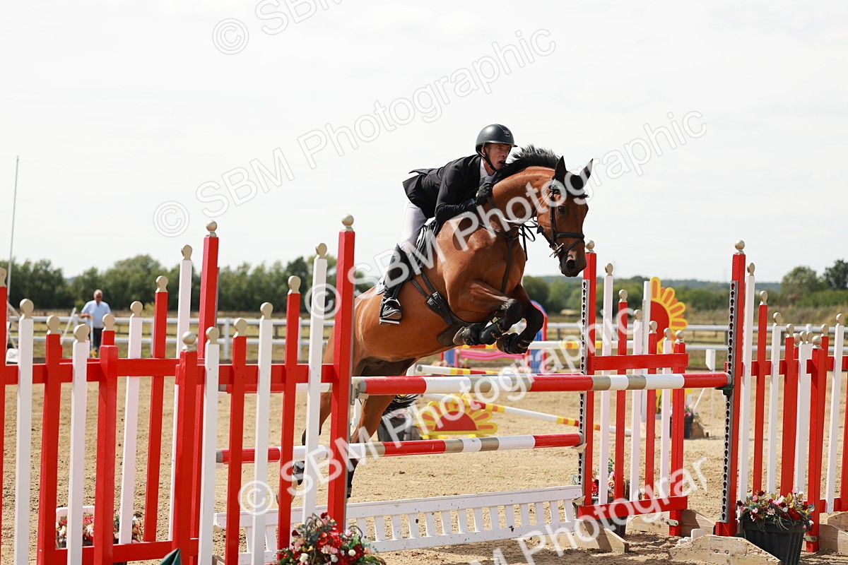 SBM_007923 - Class 4 - Senior Foxhunter - 1.20m Open