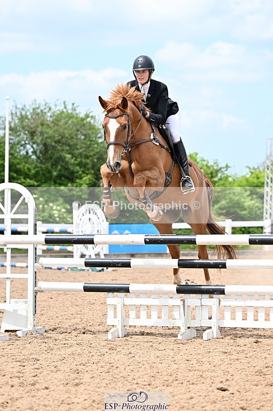 240605A-132100-00524 - Cls 3 Snr 1.05m Open