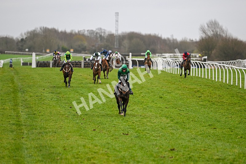 110124-Race 1-Brucio-2031 - Race 1