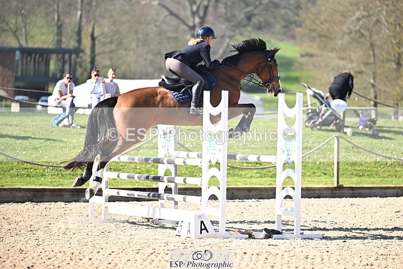 260321A-141205-00932 - 5 Newcomers 1m 10