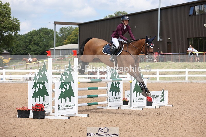 240718A-132718-05560 - Cls 9, 1 Star Bronze Tour 1.10m