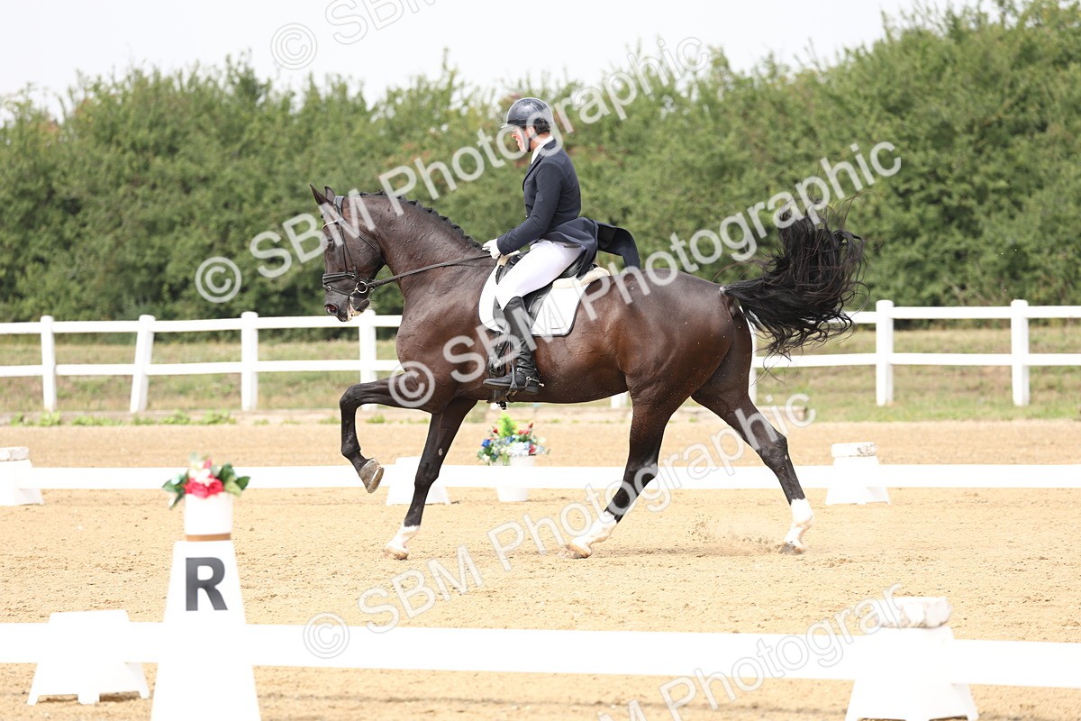 SBM_007148 - Class 9 - FEI INT I - 13.37-14.33