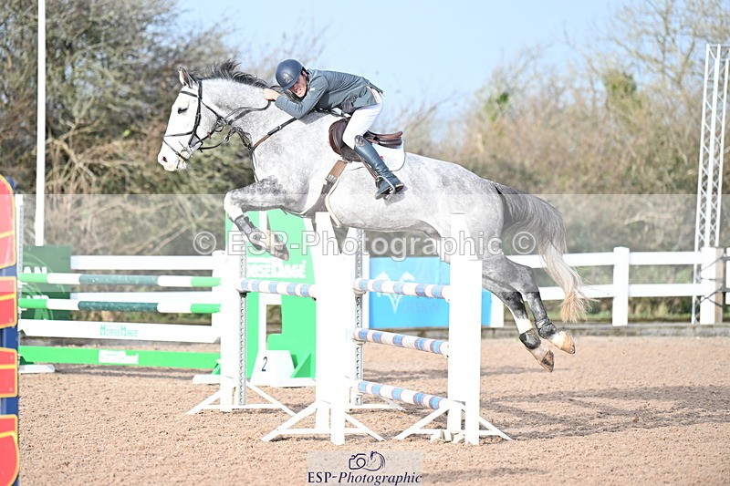 231208A-111328-00410 - Cls 4 Snr 1.05m Open