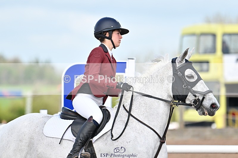 240506A-111243-08465 - Cls 3  Pony Discovery & 90cm Open