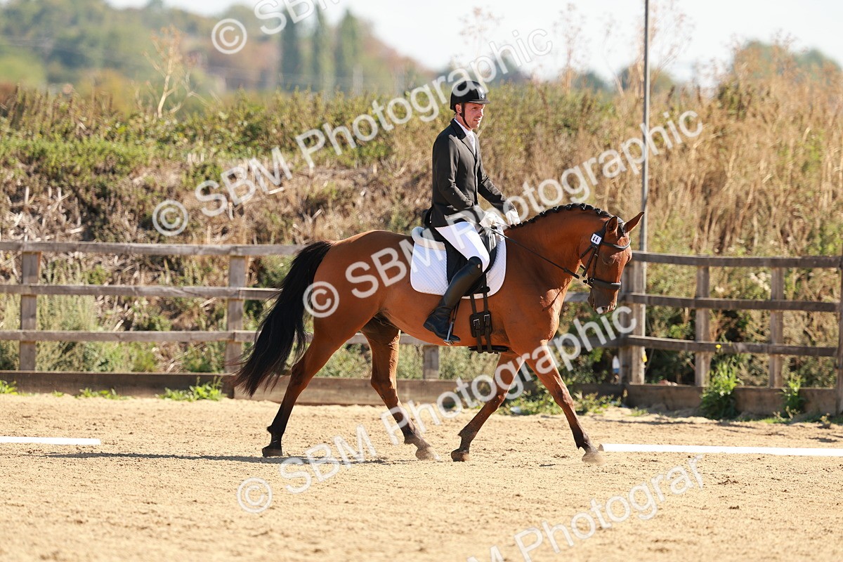 SBM_009905 - Class 6 - Novice 1