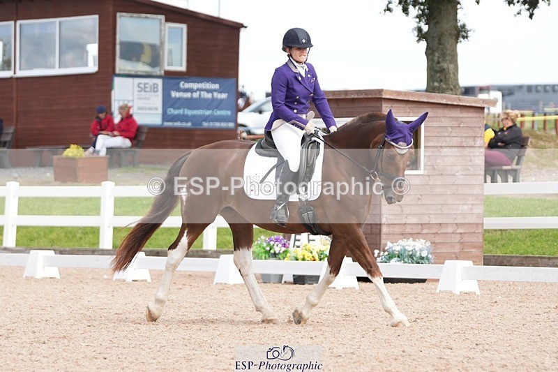 250906-131848-03591 - 017-Natalie.RosewarnePenpont.Fancy.That