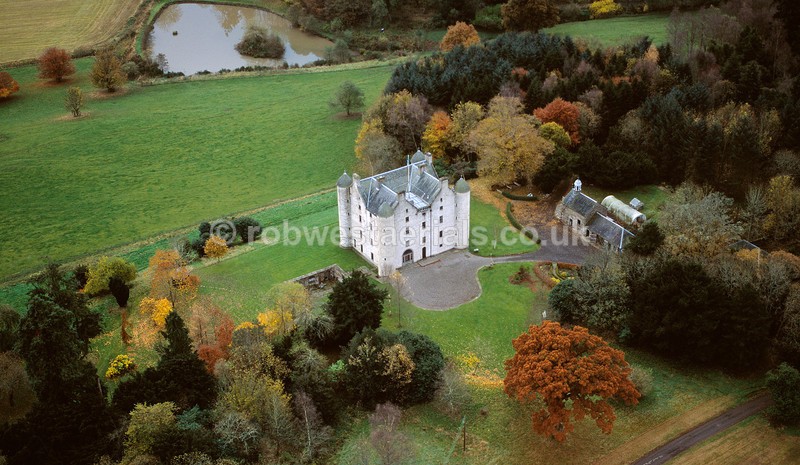 A00420A Methven Castle - Settlements, infrastructure and attractions