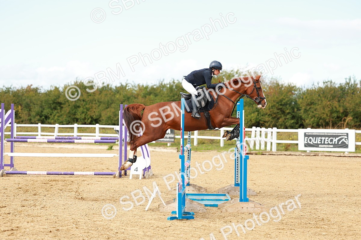 SBM_001741 - Class 4 - Senior Newcomers - 1.10m