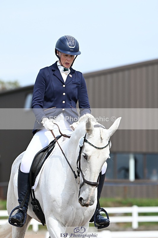 250907-131513-10035 - 002-Claire.JonesOwl.House.Rebel