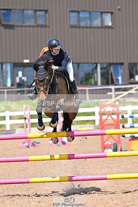 240619A-154704-00967 - Cls 5 Snr Foxhunter and 1.20m Open