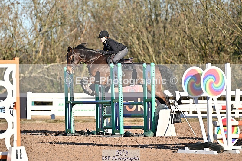 251203-095749-00046 - Cls 1 British Novice and 90cm Open