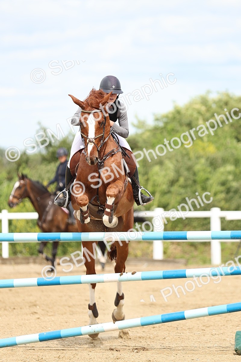 SBM_001297 - Class 5 - Senior Foxhunter - 1.20m