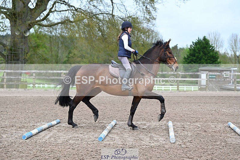 240411-134850-00412 - Group 3 SJ