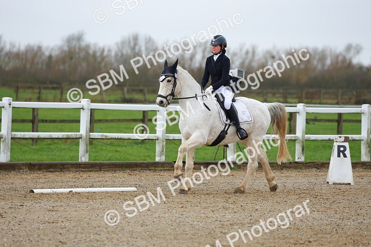 SBM_003124 - Class 6 - Novice 4
