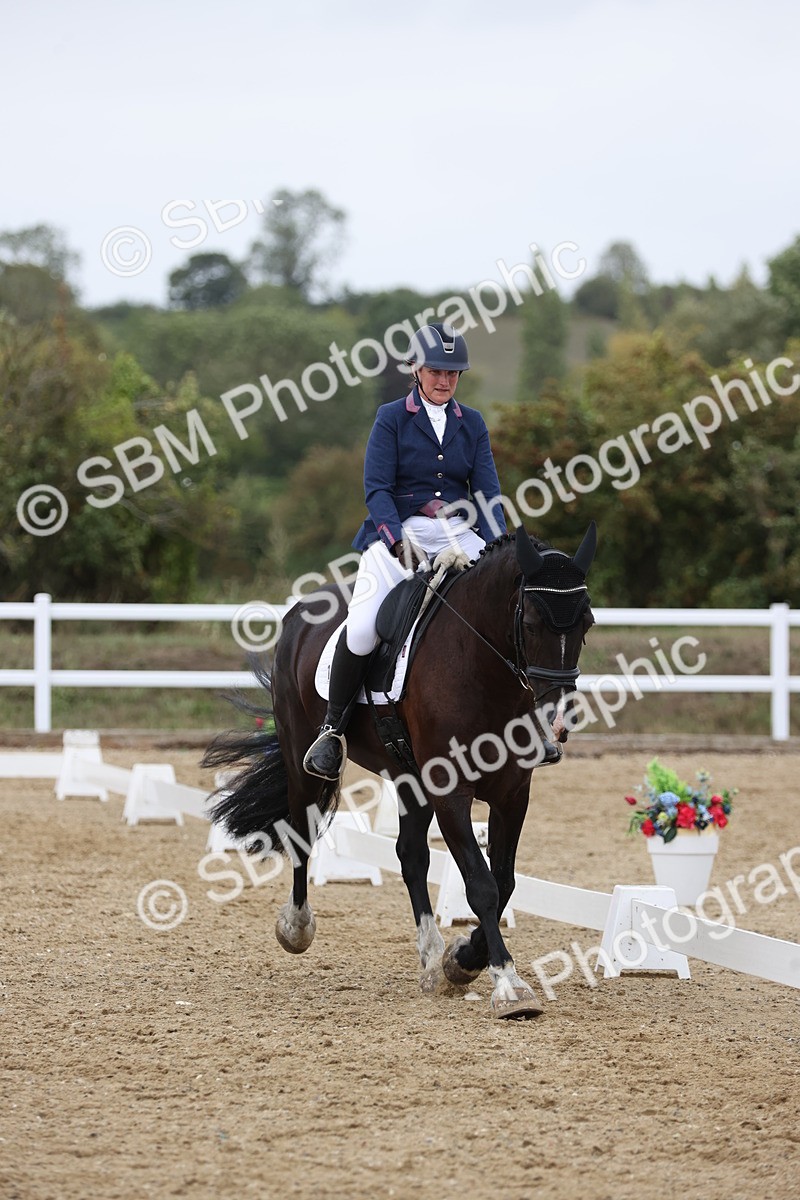 SBM_004357 - Class 9 - Novice 3 Champs