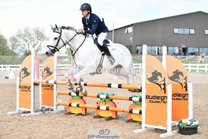 240512A-150738-19265 - Cls 43 95cm National Am Quali