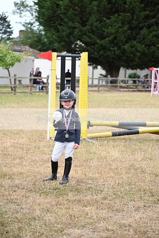 WJ6_9809 - Class 12 Minimus Jumping 45cm