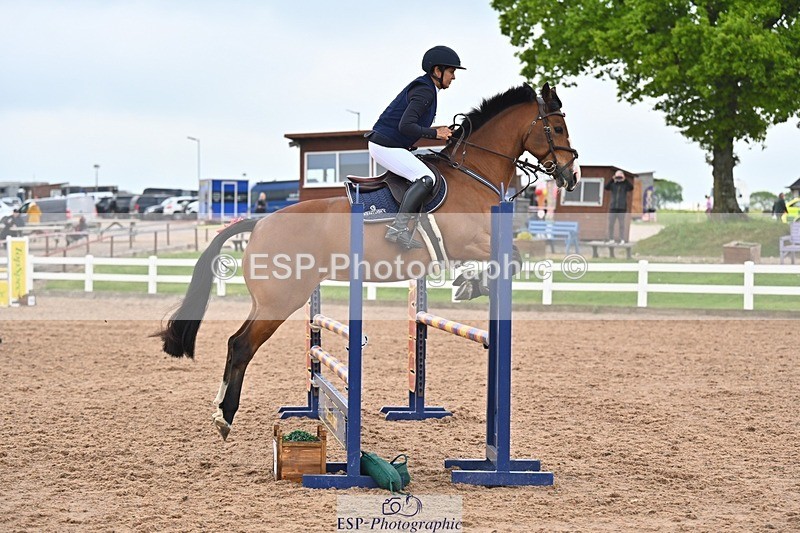 260508-085827-04287 - Cls 17 British Novice and 90cm Open
