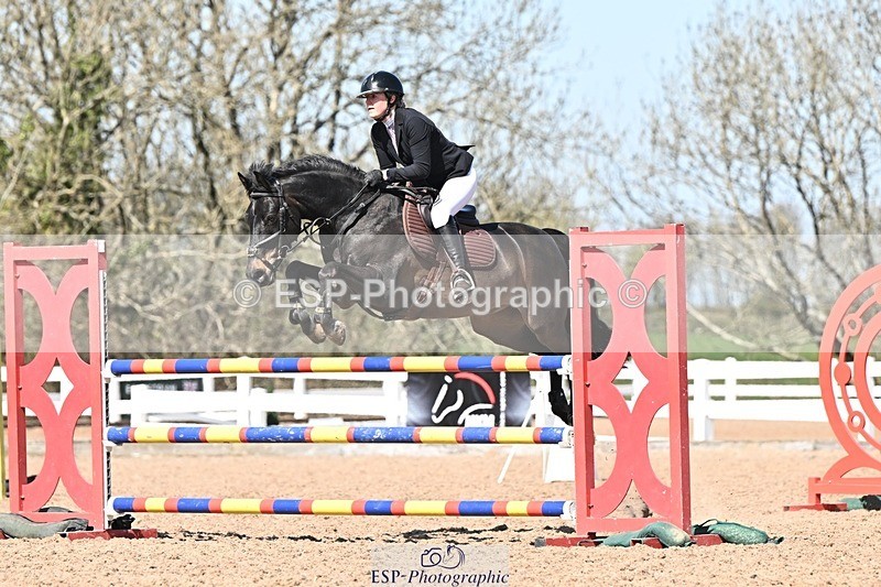 250409-125644-00586 - Snr Newc & 1.10m Open