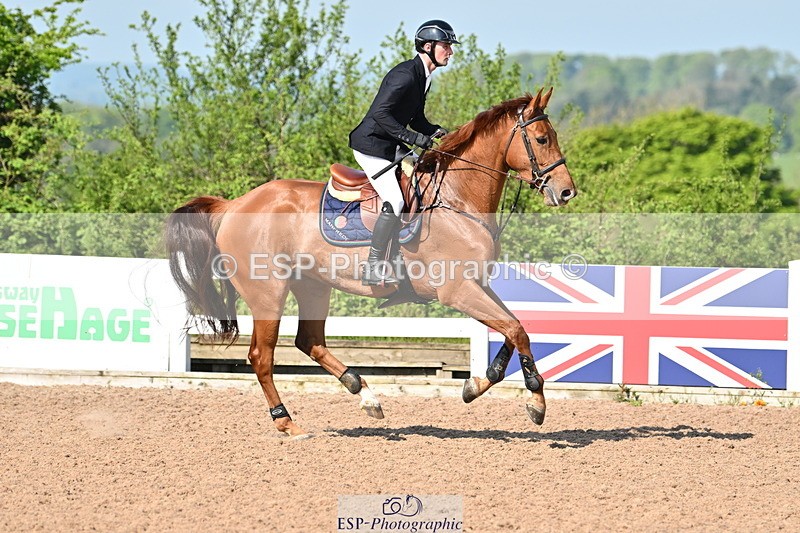 240509A-095118-00264 - Cls 1 British Novice and 90cm Open