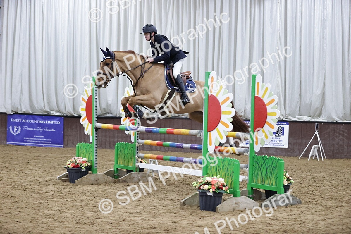 SBM_001070 - Class 4 - Senior Newcomers/ 1.10m Open