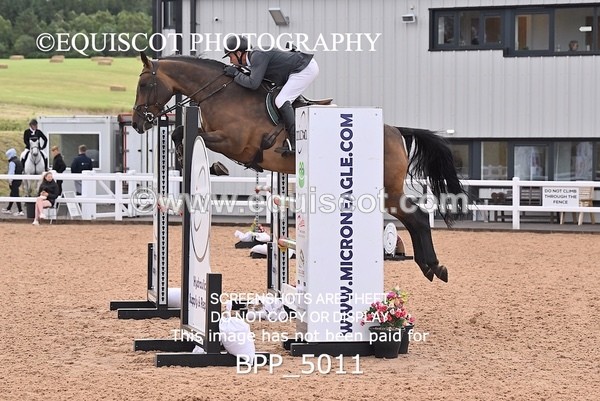BPP_5011 - CLASS 7 THURS Redpost Equestrian Senior Foxhunter/1.20m Open