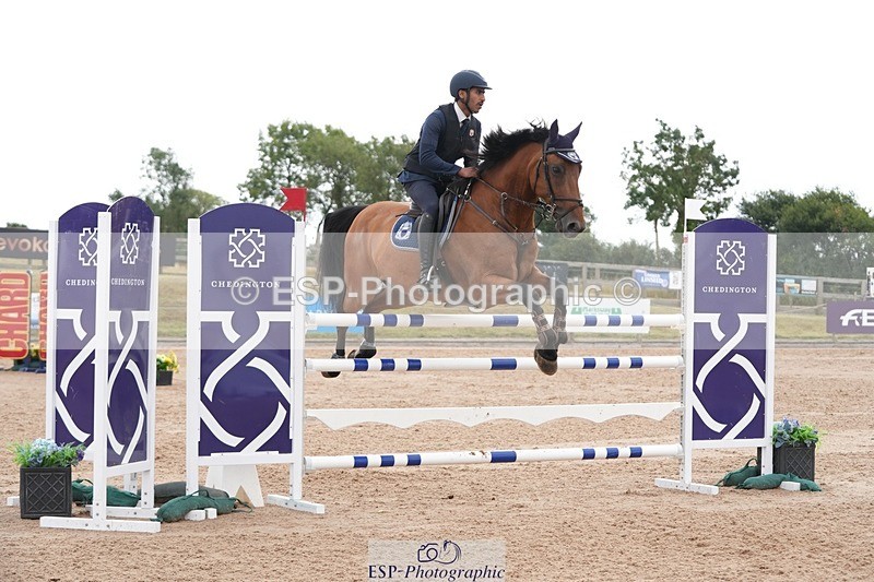 250718-115350-10141 - Cls 2, 3 Star Small Tour Break til End