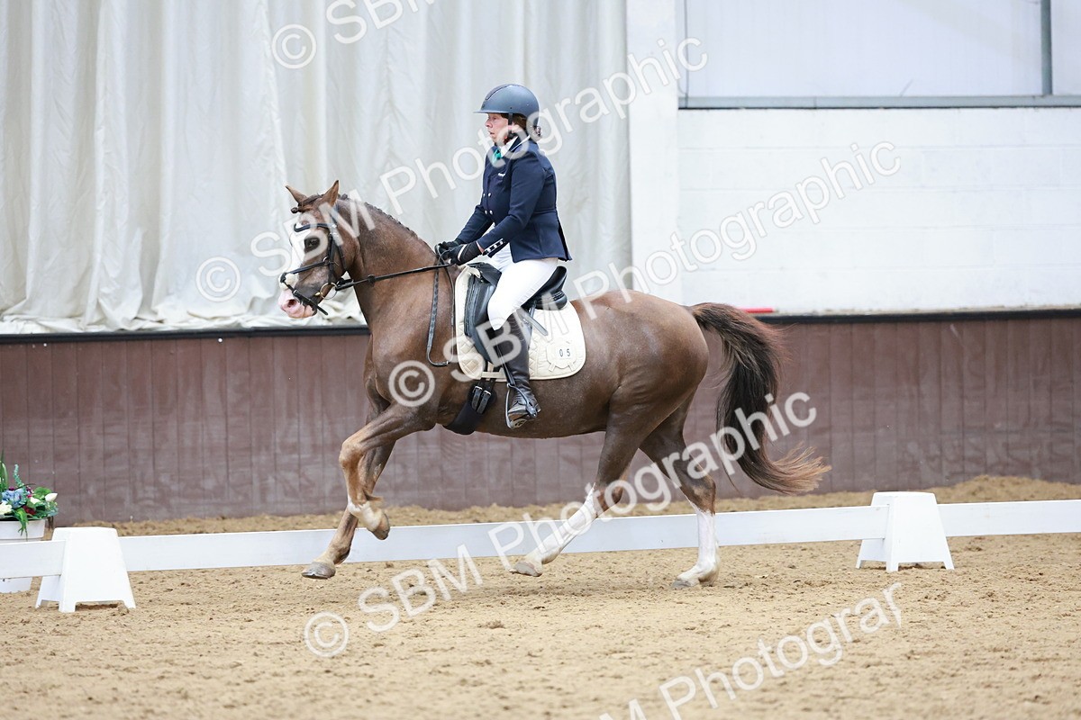 SBM_010132 - Class 6b - Novice 6 - 12.40-13.43