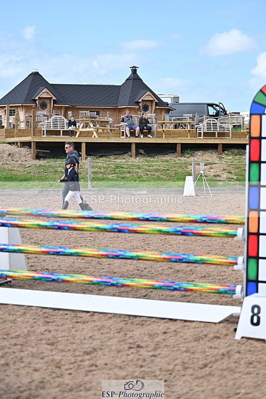 240628A-172318-01639 - Cls 5 Stepping Stones 128cm + 138cm