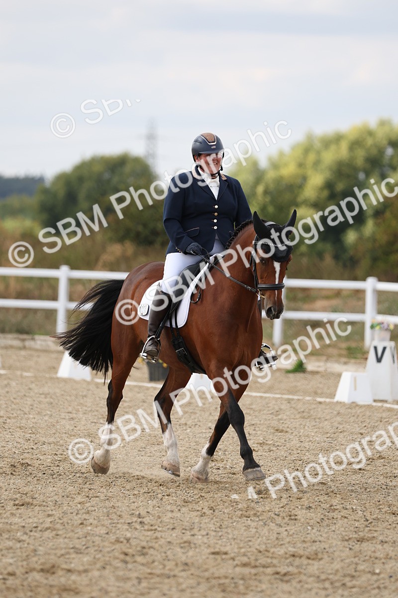 SBM_015572 - Class 6 - E5 Silver 15.54.16.58