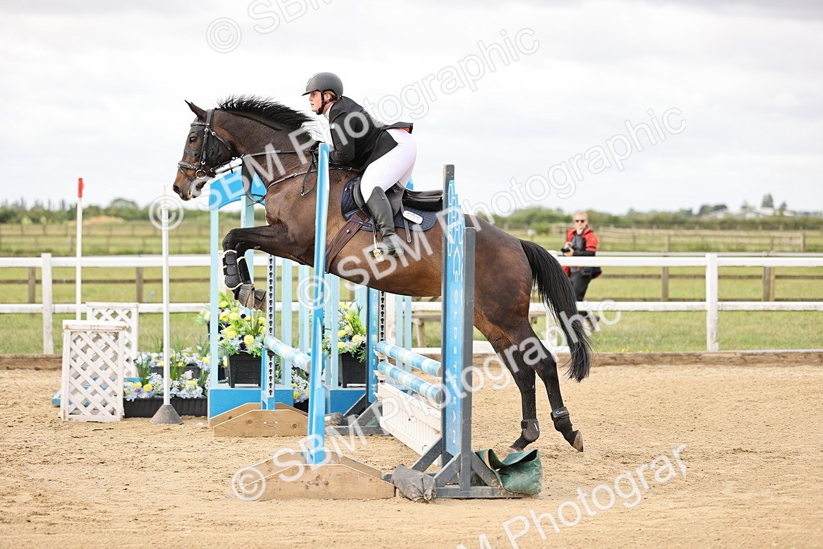 SBM_006700 - Class 1 - 70cm showjumping