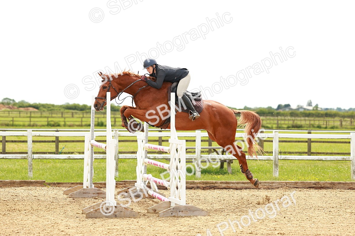 SBM_002219 - Class 4 - Senior Newcomers - 1.10m