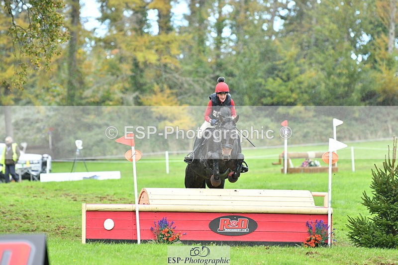 251025A-133718-20049 - F-474-Sarah.Orme