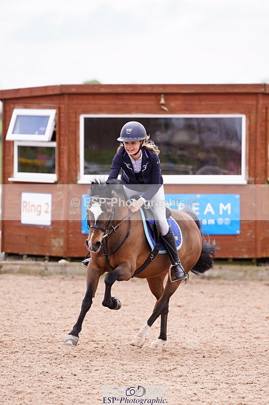 240506A-141622-09471 - Cls 17 Club 60cm