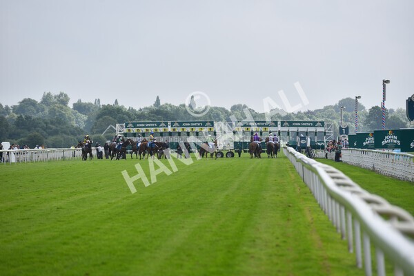 yr10072021r3-18 - Race 3: 2.55pm John Smith's Stayers Stakes