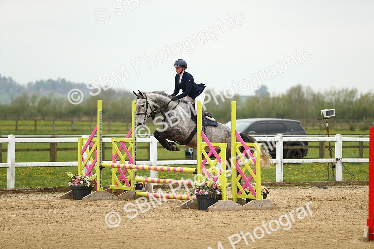 SBM_000120 - Class 1 - Clear Round - 80cm