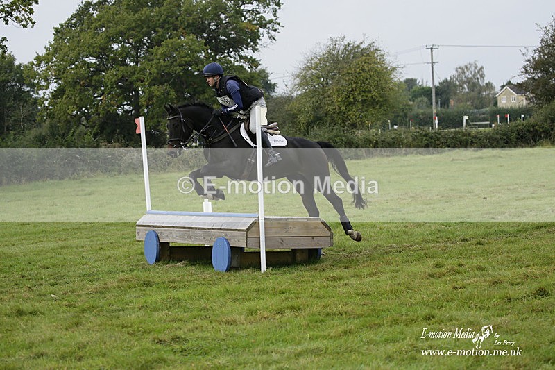  WWHT 171021 1007 - Open Novice (0.80m)  17/10/21