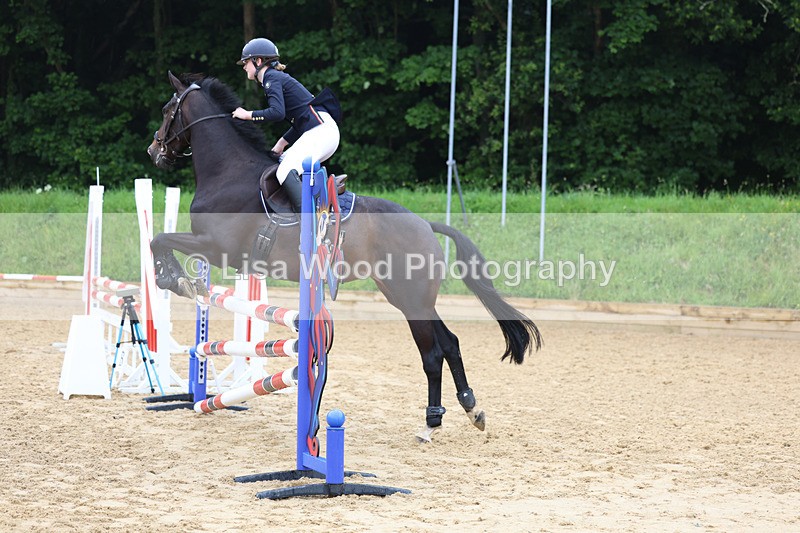 3E7A5486 - Class 4: Senior British Novice/90cm open