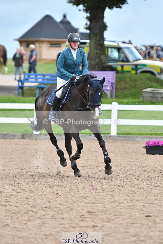 240727A-154101-06273 - Cls 24 1.05m Amateur Qualifier