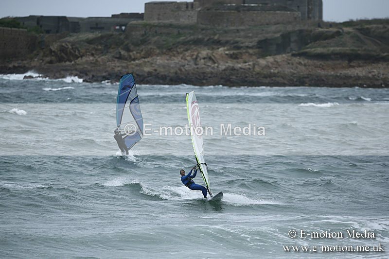 WS 150913-189 - Windsurfing