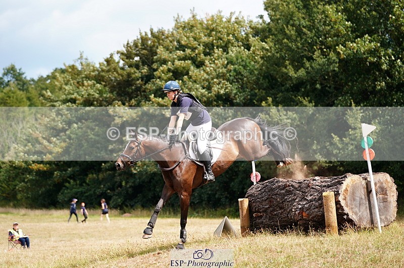 250802A-150014-05580 - D-161-Amelia.Halley-MOMENTUM.21