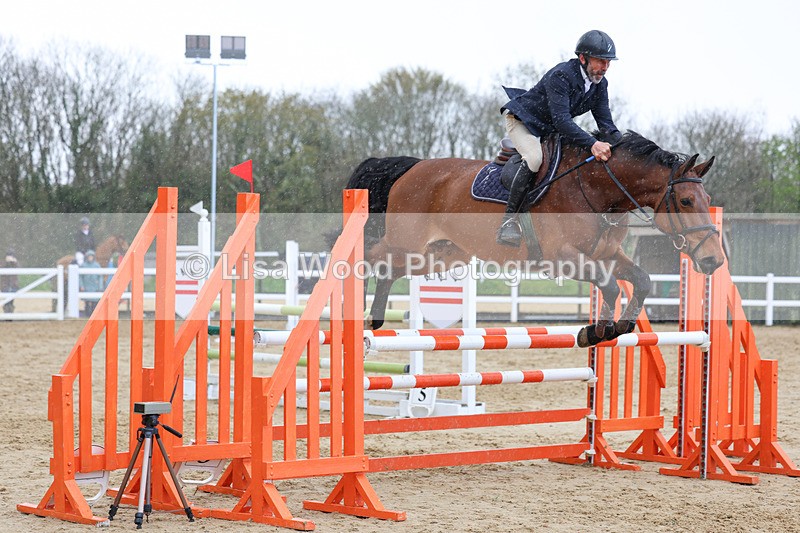 3E7A1546 - Class 6: Senior 1.05m