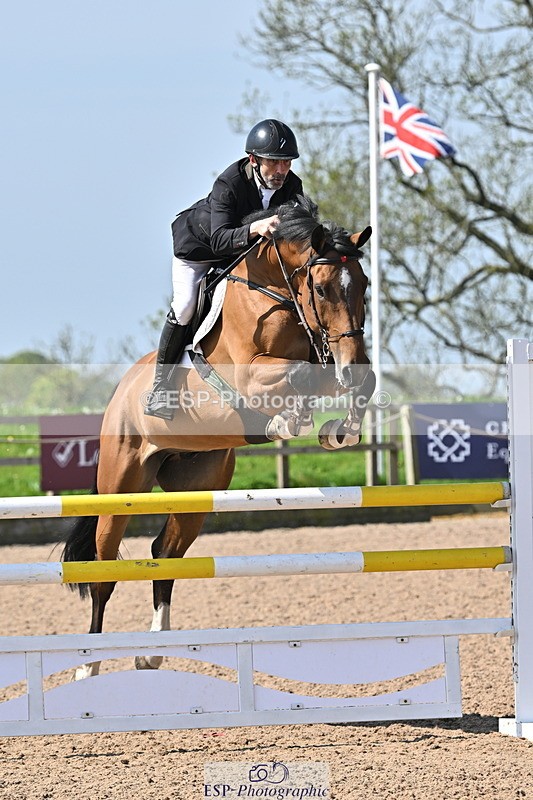 240509A-104736-00990 - Cls 8 Foxhunter